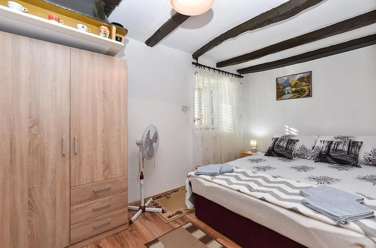House Smoljanci 1009 Villa