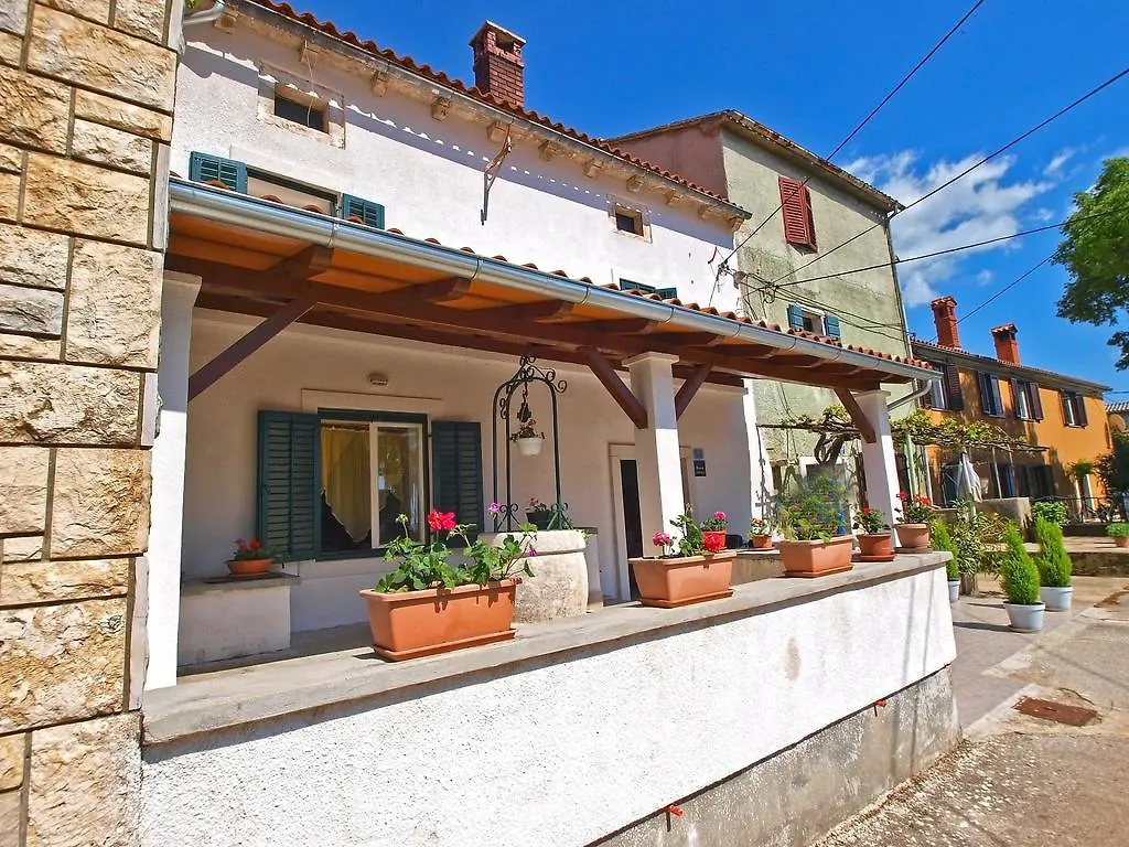 Willa House Smoljanci 1009 Dom wakacyjny